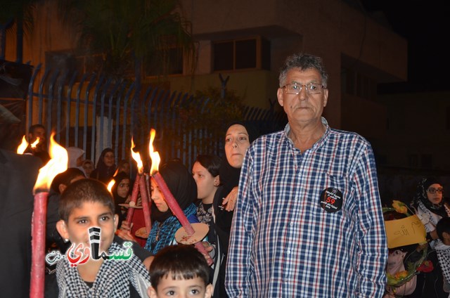  كفرقاسم- فيديو:  :مسيرة المشاعل .. تحدث القلب وبكت العيون .. وامسية سياسية بتألق عمر وابداع سجود الذي ابهر الحضور